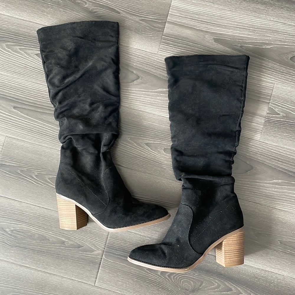 Xhiliration black slouchy suede boots